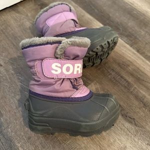 Toddler sorel size 7. Gently worn.